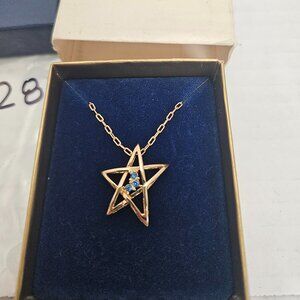 FULLER BRUSH COMPANY FALLING STAR NECKLACE PENDANT
